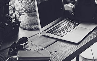 关于亚博体育的行业发展分析深度分析