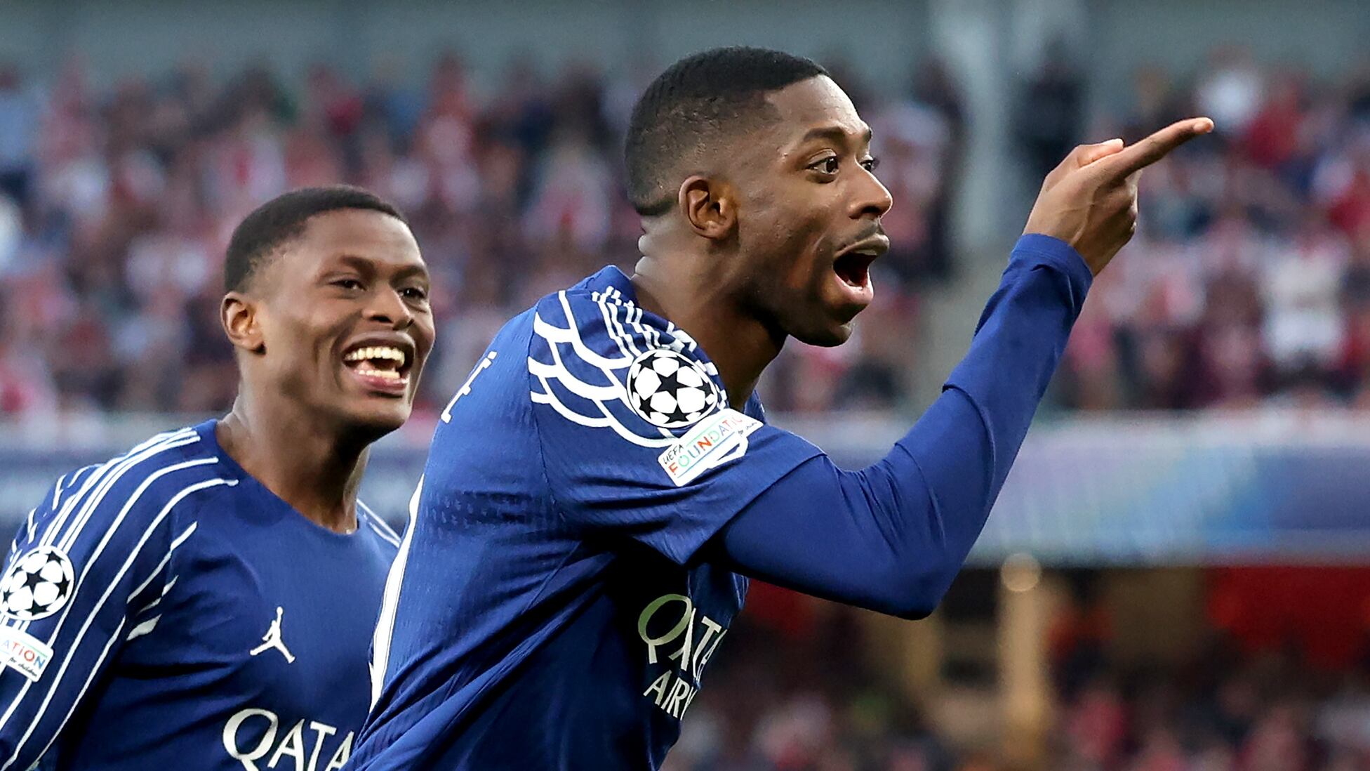 莱比锡-战胜曼联科普欧冠客场夺冠