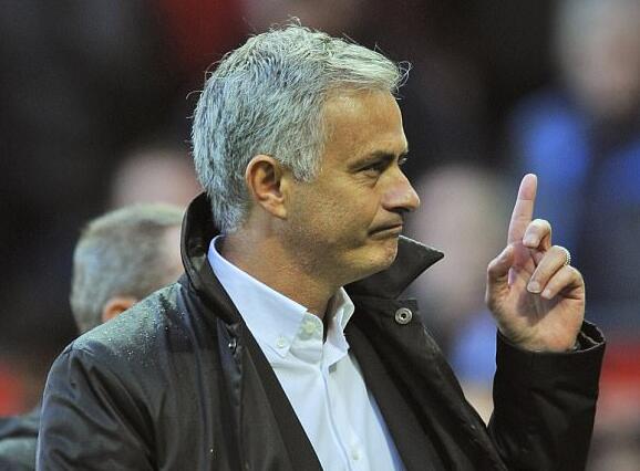 篮球直播-斯旺西城客场大捷，主教练新战术让对手措手不及的简单介绍