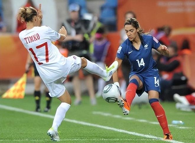 体育直播-澳大利亚女足赢得激烈交锋，显示实力(澳大利亚女足赢得激烈交锋,显示实力不足)